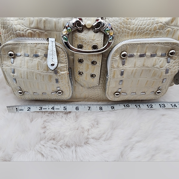 Sharif vintage snakeskin cream used shoulder bag with tags and dust bag. - Picture 10 of 17